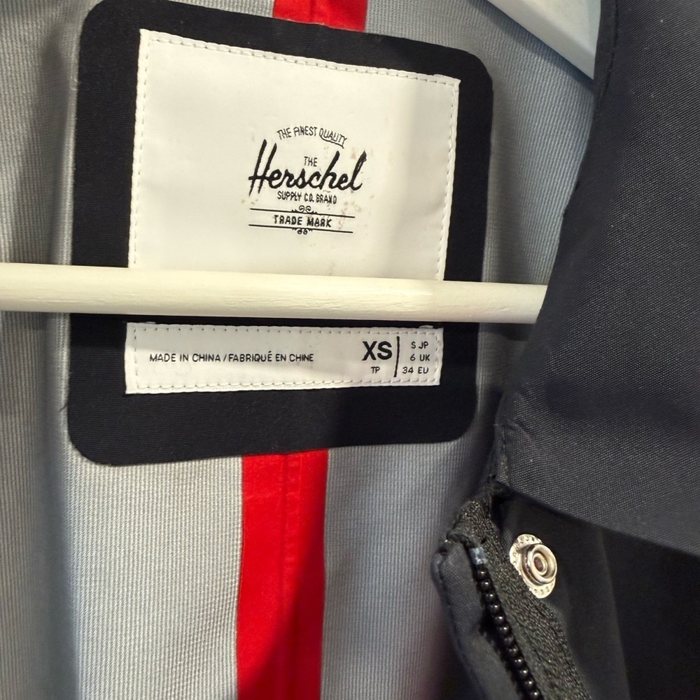 Herschel MAC Jacket Women Rain Coat NWOT - Picture 5 of 9